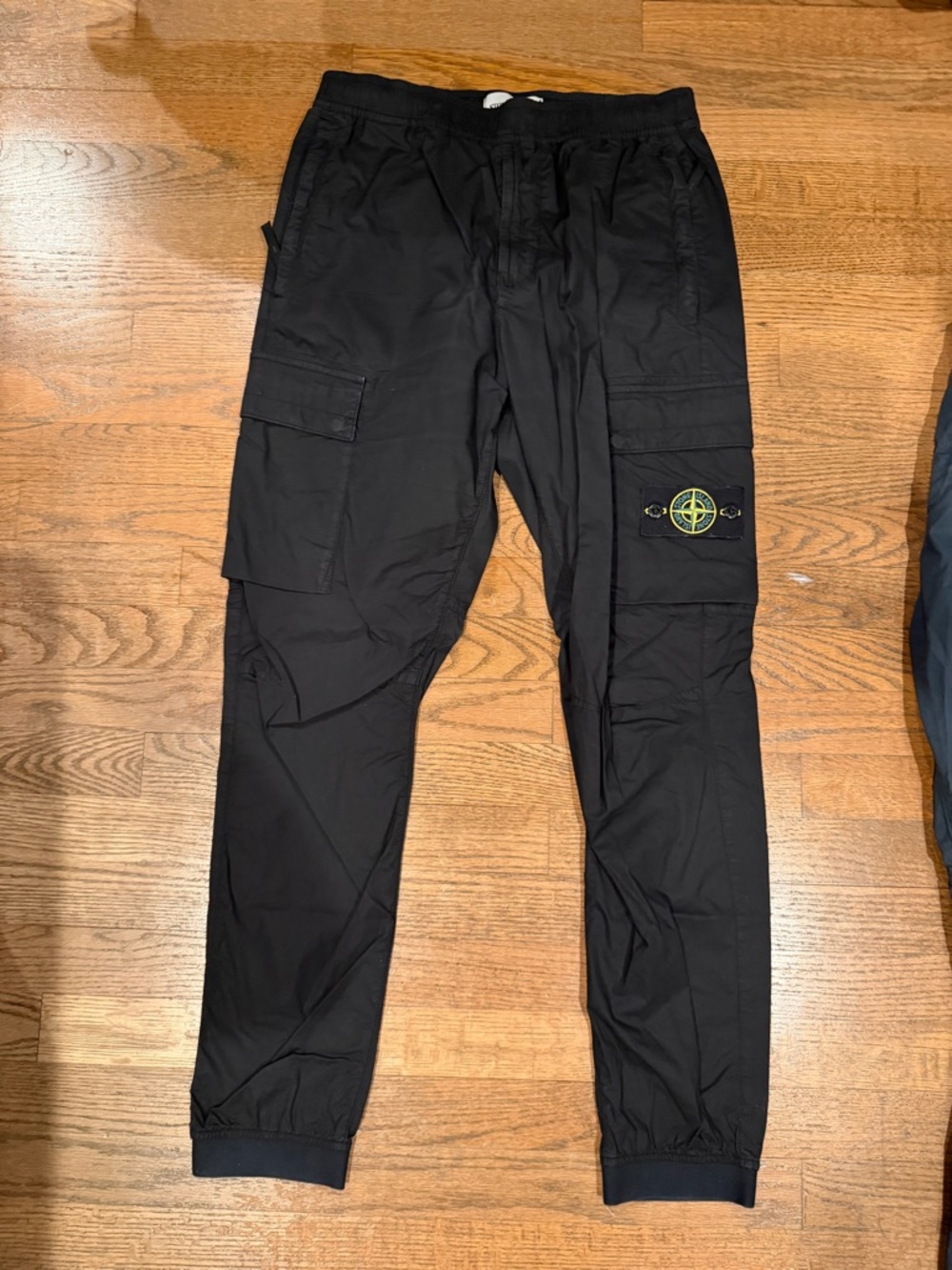Stone Island Cargo Pants in Black, Navy, and Olive Green - Picture 2 of 13